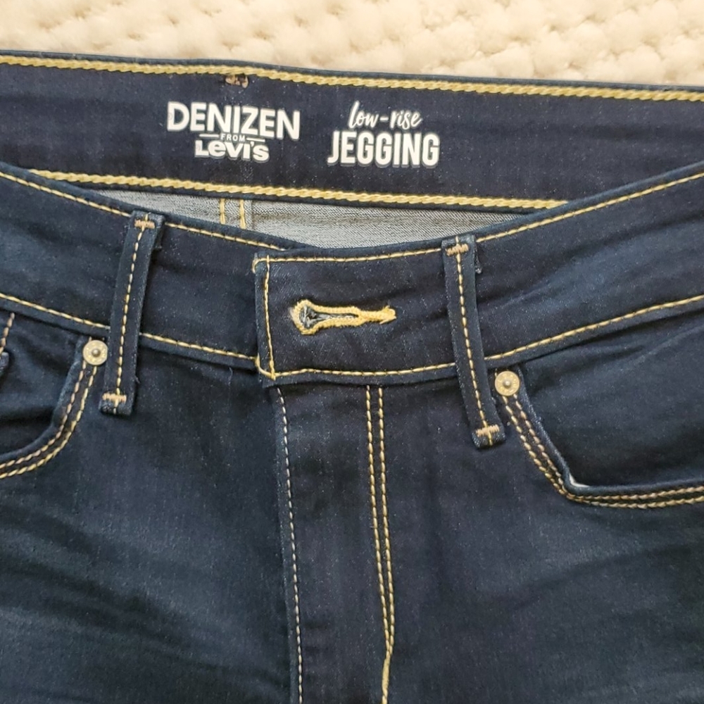 Low rise jeggings
